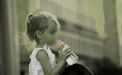 �x������Ů�����и�