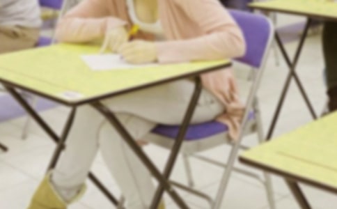 ��ĩ��ԇ��˼���ĺϼ���8ƪ��